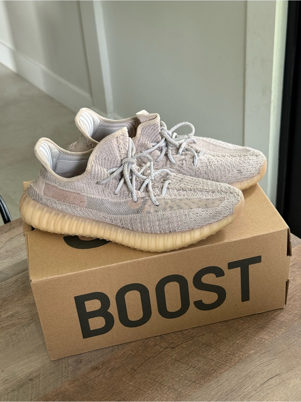 Adidas Yeezy Boost 350 V2 Synth Sneakers Men’s Size 11